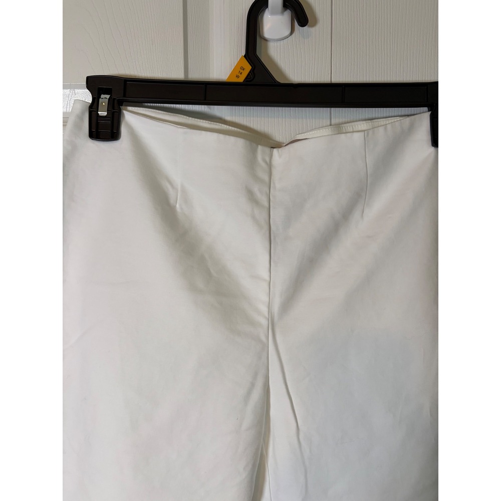 Chicos White Ankle Pants Size 1 Medium Side Zip Stretch Cotton Trousers Slits